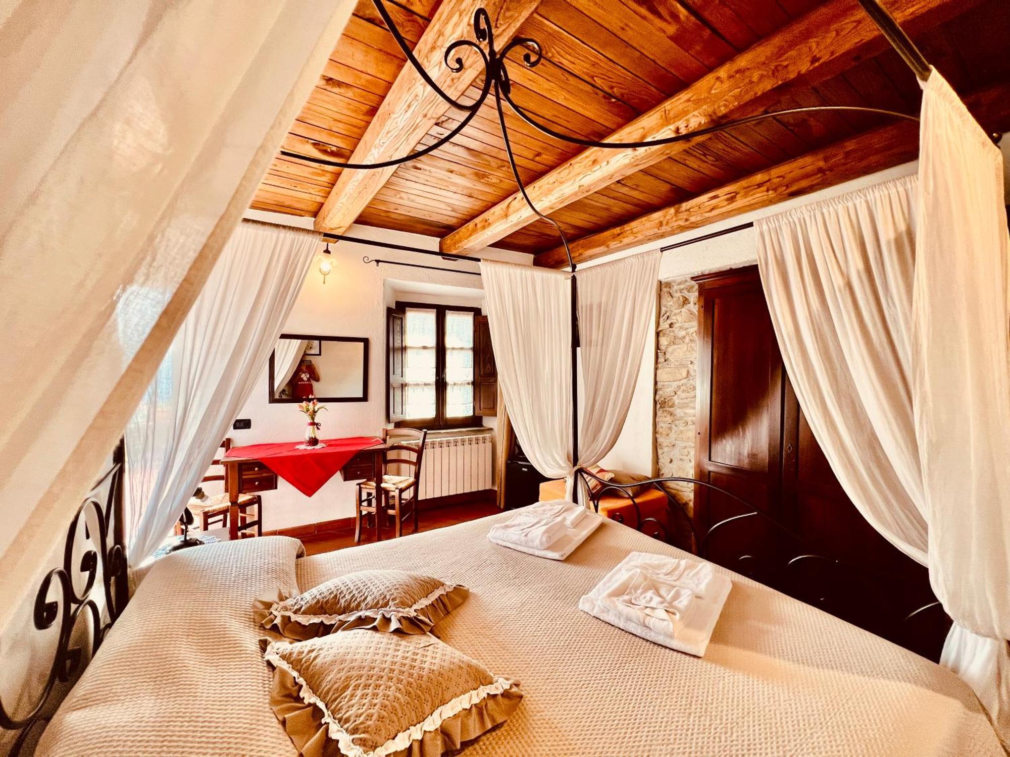Agriturismo Montagna Verde Apella Licciana Nardi Ngoại thất bức ảnh