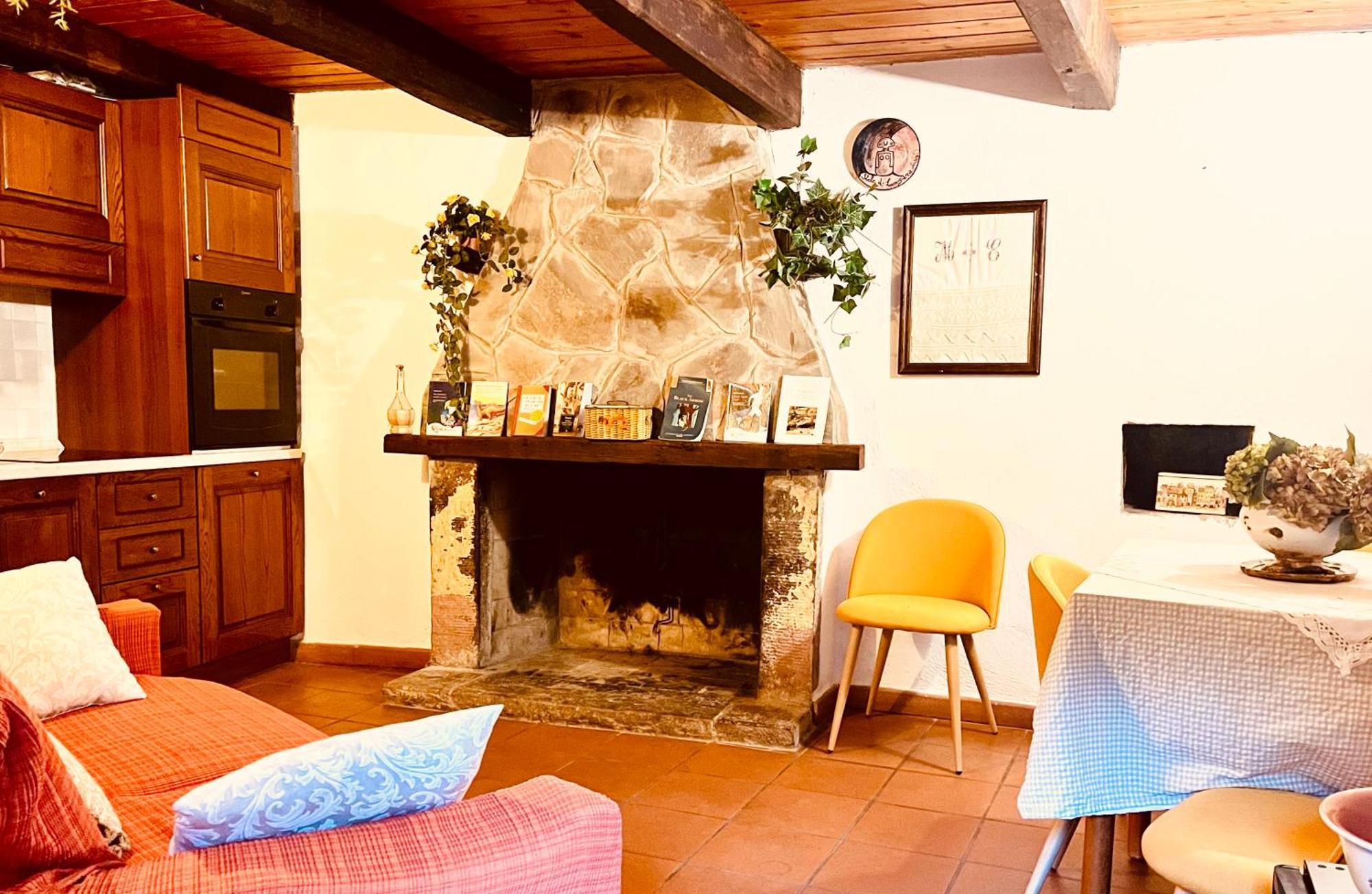 Agriturismo Montagna Verde Apella Licciana Nardi Ngoại thất bức ảnh