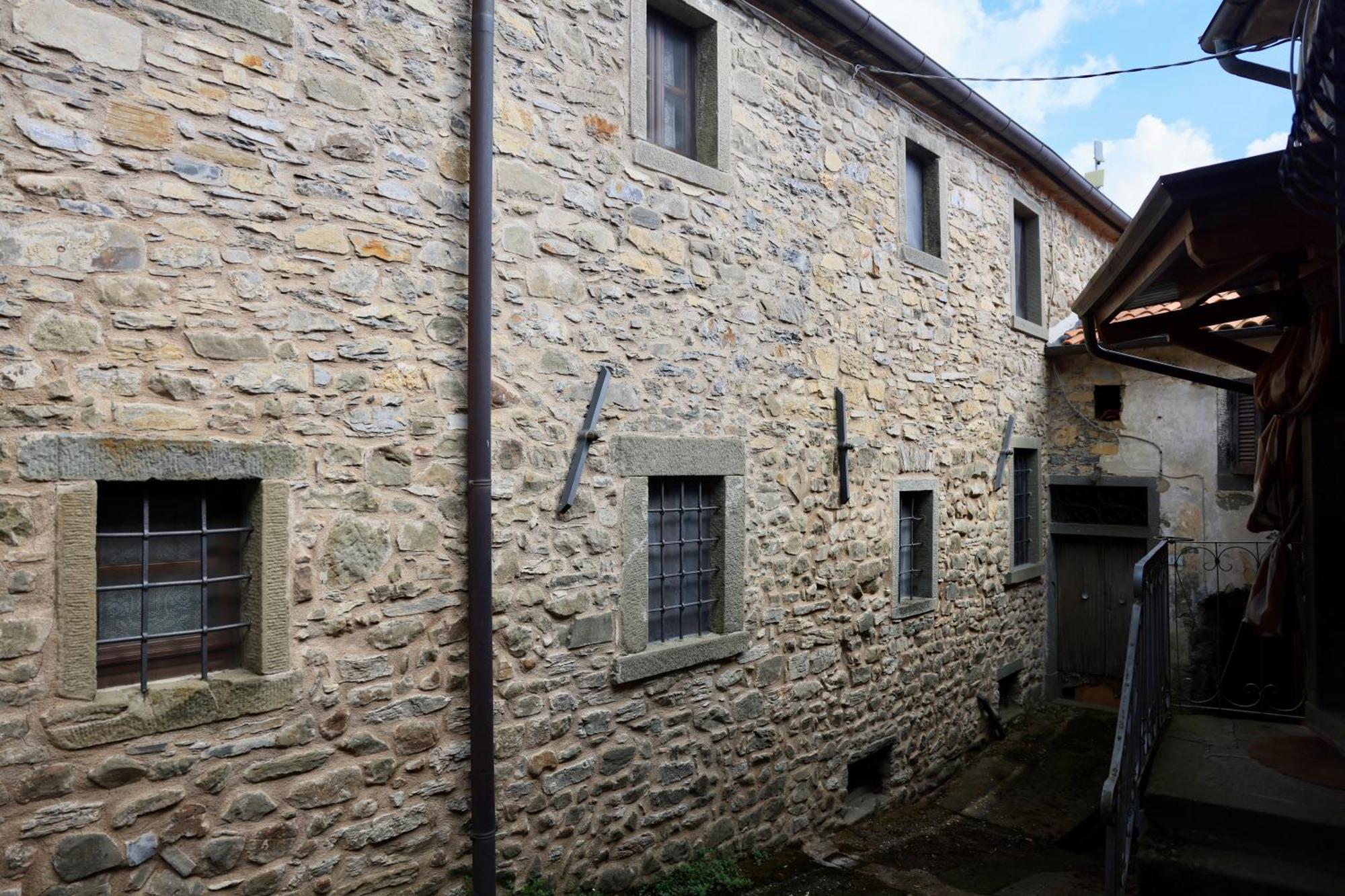 Agriturismo Montagna Verde Apella Licciana Nardi Ngoại thất bức ảnh