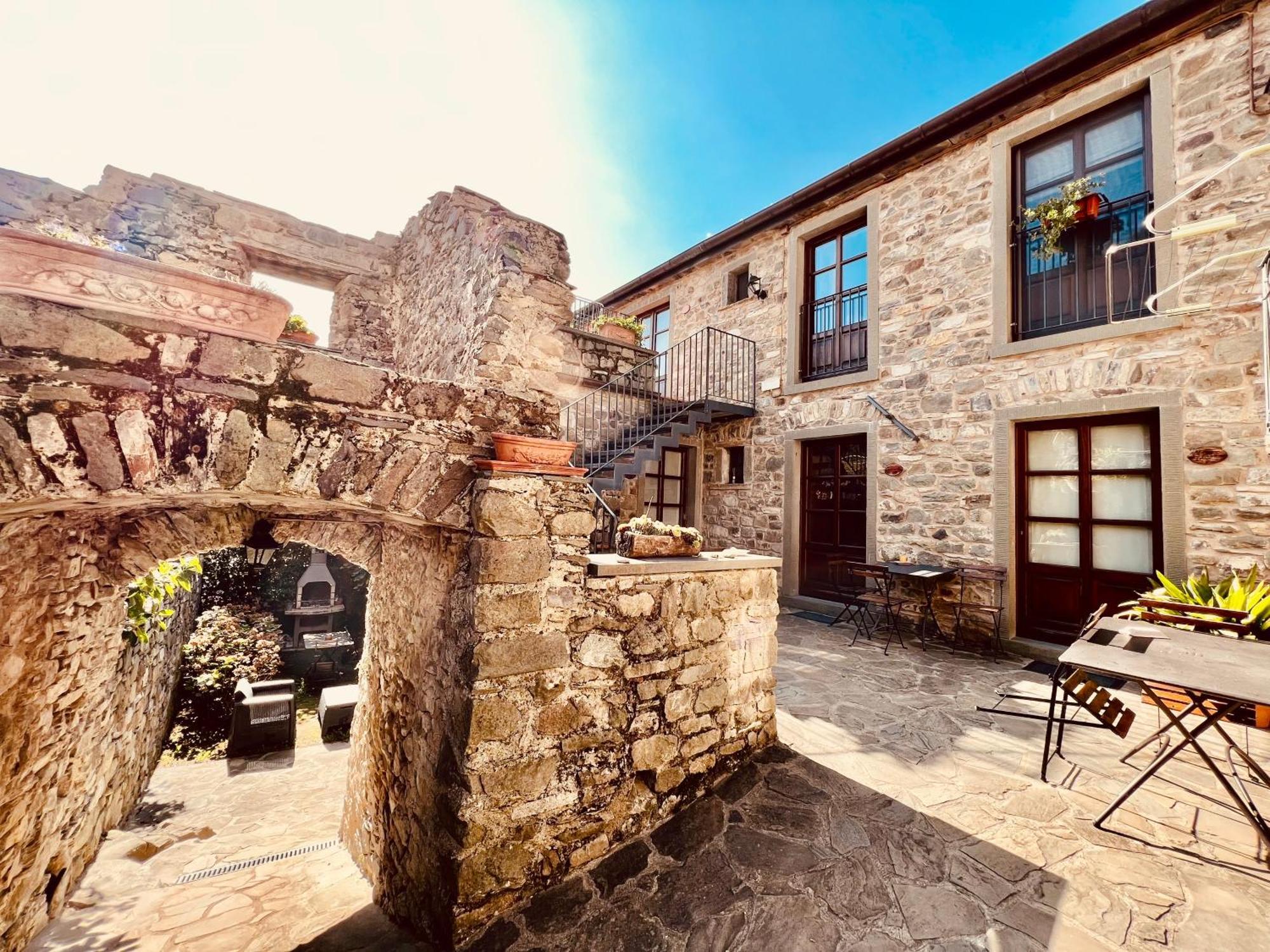 Agriturismo Montagna Verde Apella Licciana Nardi Ngoại thất bức ảnh