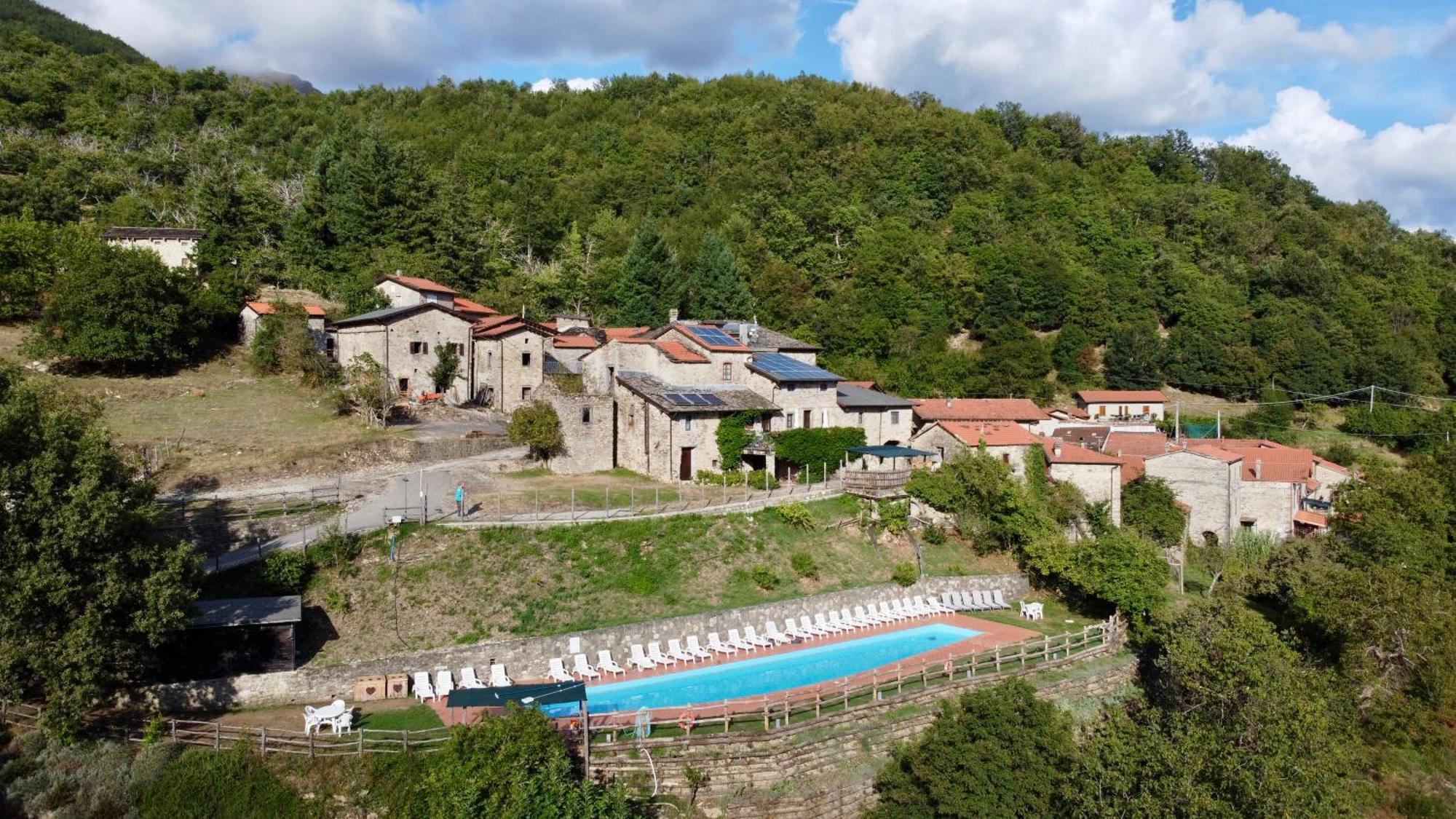 Agriturismo Montagna Verde Apella Licciana Nardi Ngoại thất bức ảnh